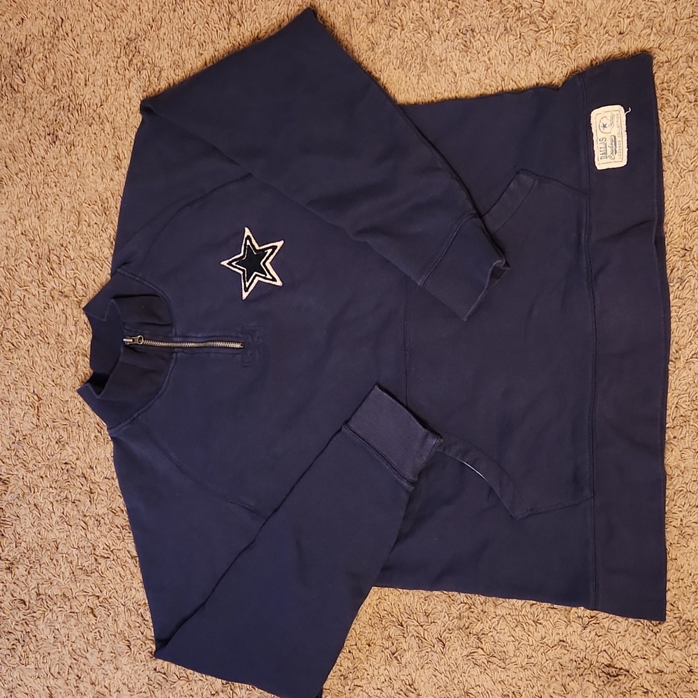 DALLAS COWBOYS Legends Collection by Vintage Apparel men's 1/4 zip sweater